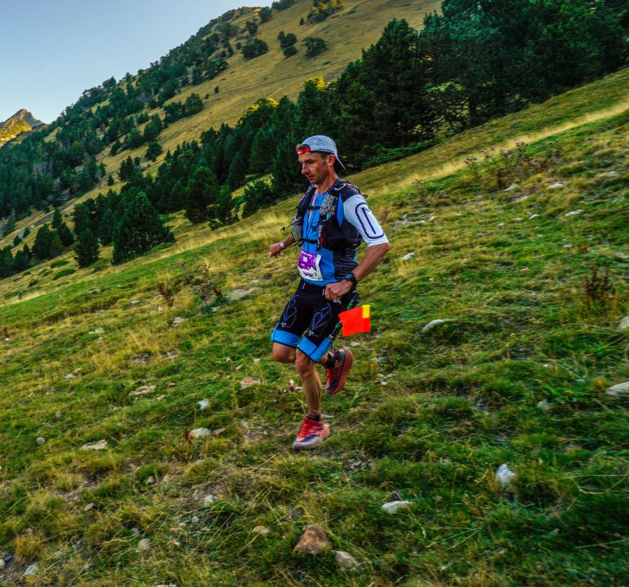 Trail-running : conseils et astuces pour bien préparer et gérer votre 1er trail long et ultra-trail.