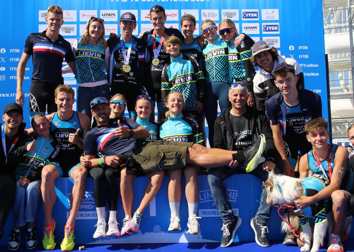 tenues de triathlon personnalisées trifonctions homme femme enfant fabrication française kiwami sports