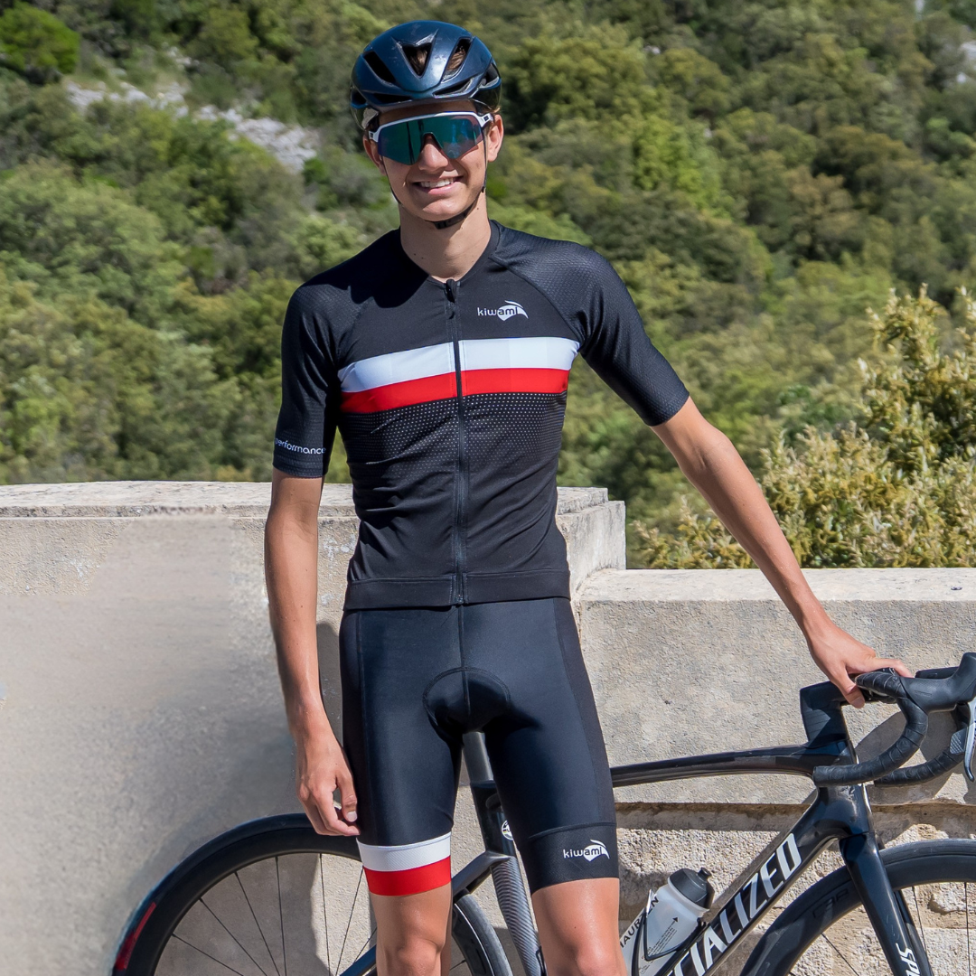 Découvrez notre gamme de maillots de cyclisme pour homme coloré original fabrication française kiwami sports