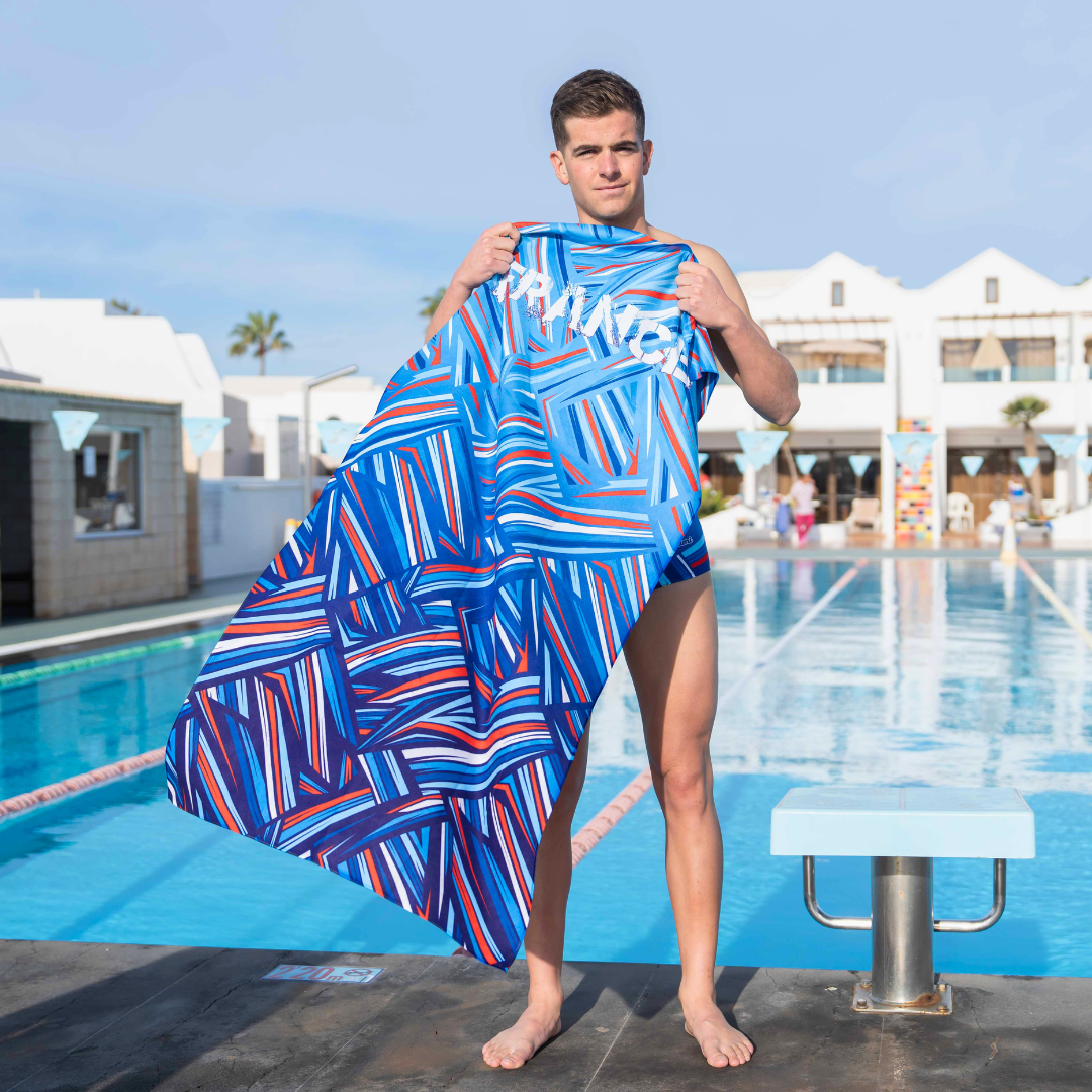 Natation serviette micro fibre séchage rapide idéal cadeau triathlete nageur fabrication française