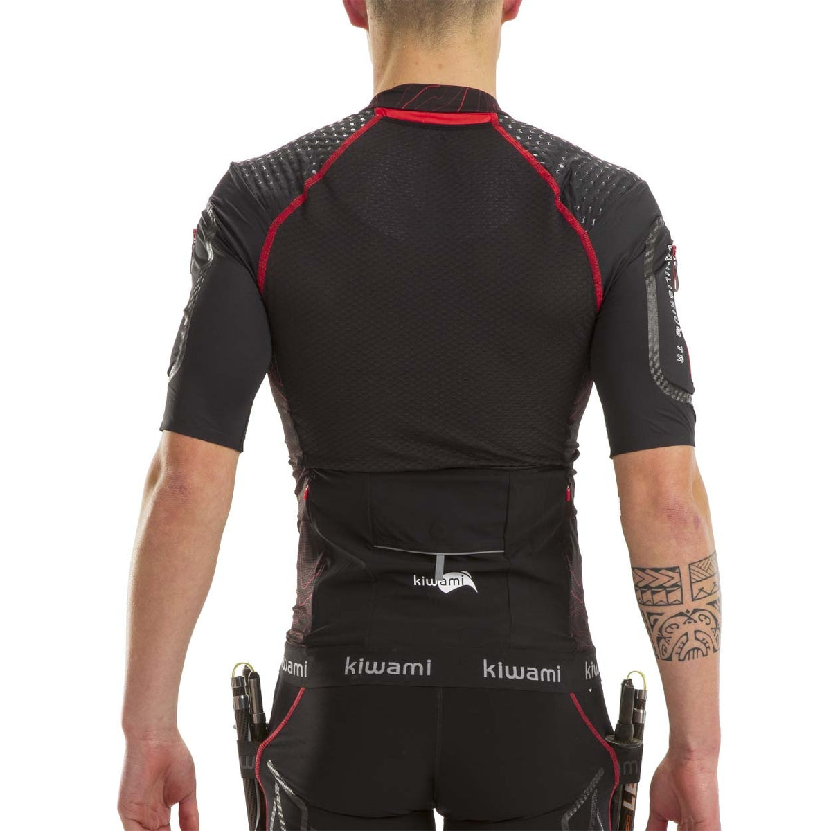 trail_shirt_equilibrium_running_schwarz_polyvalent_hergestellt_in_Frankreich_kiwami_sports