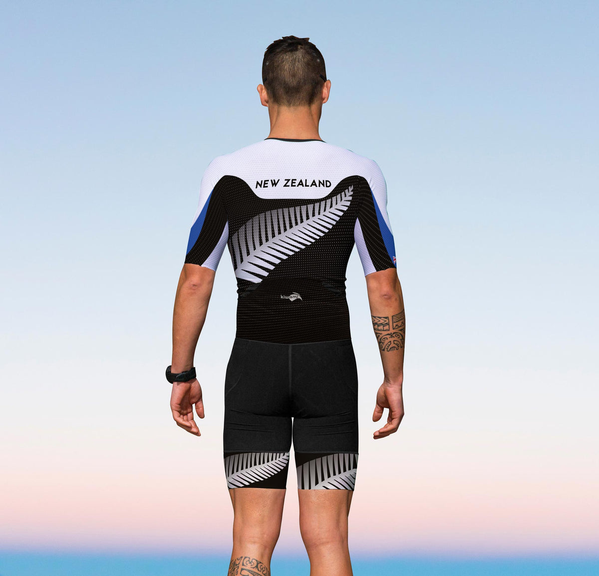 NZ-AERO-triathlon-suit-new-zeleand-nouvelle-zélande--Aero-Sleeve-Tri-Suit-swimbikerun-triathlete-kiwami-sports-1