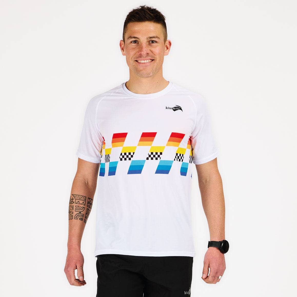 Tee-shirts manches courtes Running Homme développés pour la performance pure et le confort absolu. Course à pied, triathlon- tee-shirts fabriqués en France par Kiwami Sports