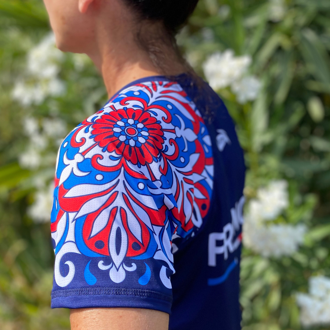 Tee‑shirt Femme – « Destination Marbella 70.3 »
Édition spéciale pour les triathlètes en route vers la Costa del Sol