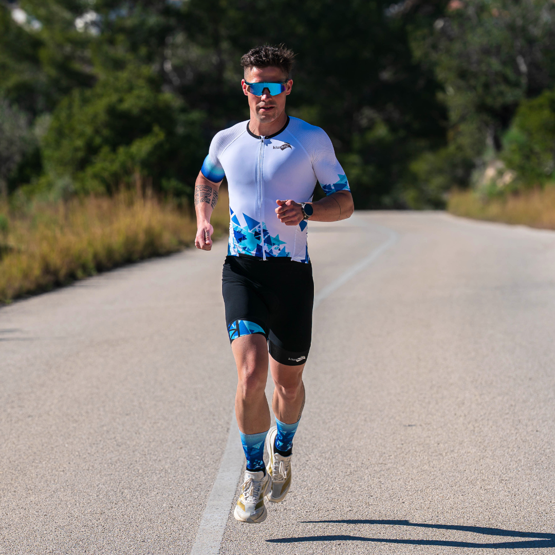 High performance men’s aero triathlon suit Hiranga LD Aero Kiwami – long distance trisuit with sleeves