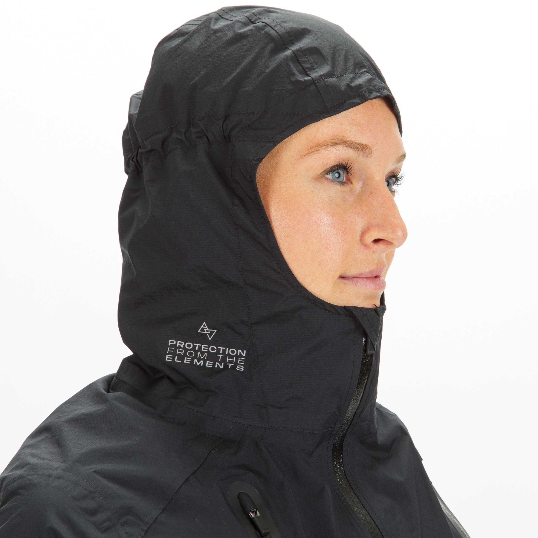 NEW Expand women's waterproof and breathable trail-running jacket