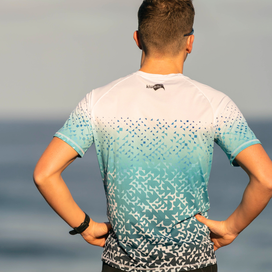 tee-shirt de course à pied homme - tissu de haute qualité - respirant - design coloré - fabrication artisanale - fabrication française 