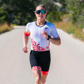 trifonction femme Kiwami manches aérodynamiques tenue de triathlon femme longue distance