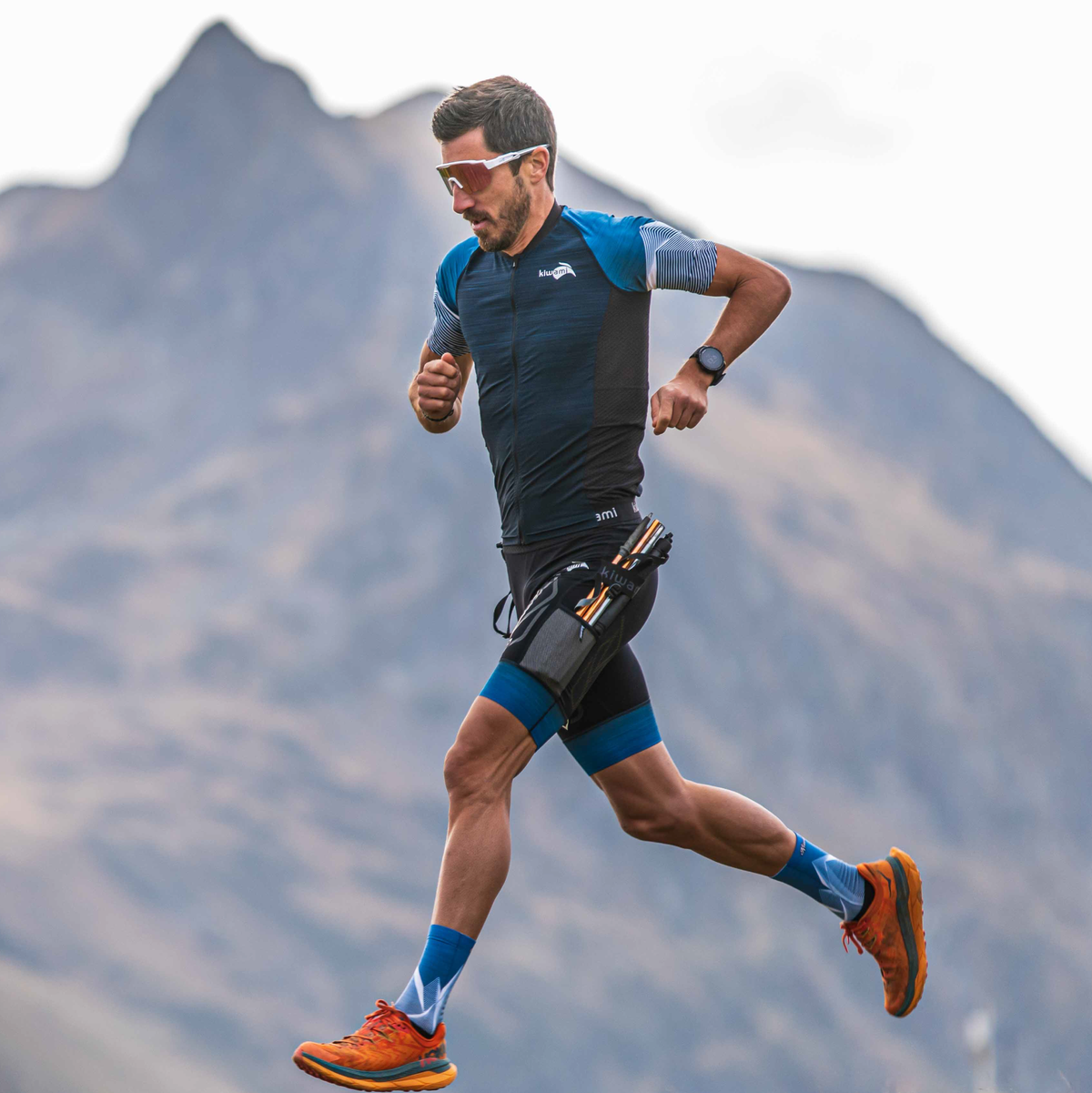 Trail running technical clothing for ultra trail