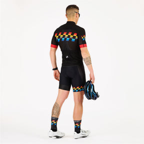 maillot de vélo homme et cuissard vélo avec peau de chamois renforcée. kiwami sports Fabrication française