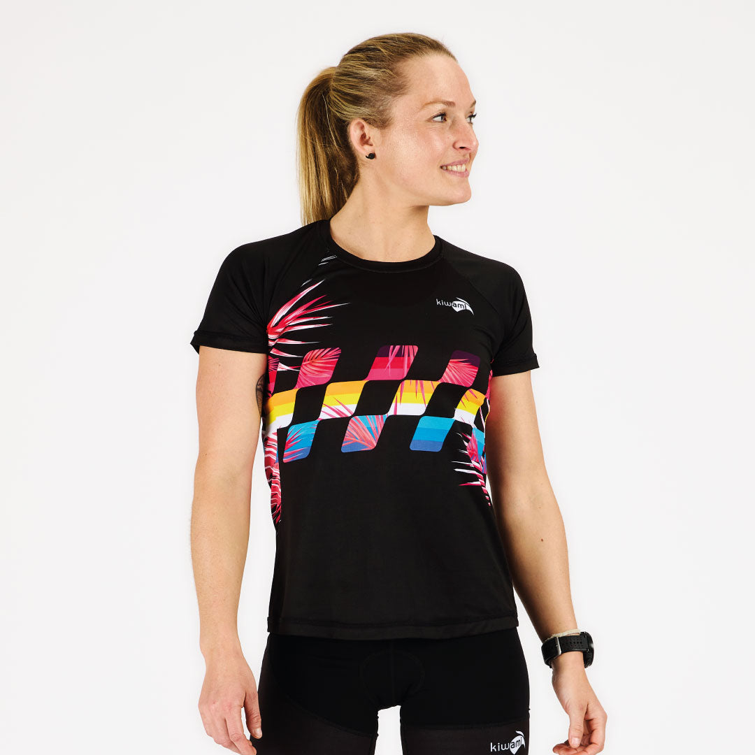 coloré, design, repsirant le tee-shirt de running femme course à pied Kiwami est très confortable