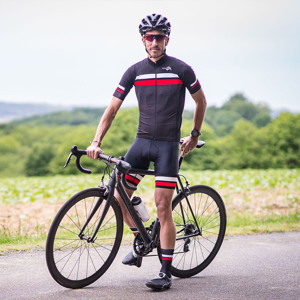 Maillot Cyclisme Kits Homme Vêtements Cyclisme Tenue Cycliste Maillot Cycliste  Homme Manche Courte MTB Jersey+9D Gel Pantalons Homme Été Cyclisme  Vêtements Respirant Séchage Rapide : : Mode